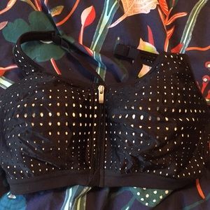 Victoria’s secret sports bra